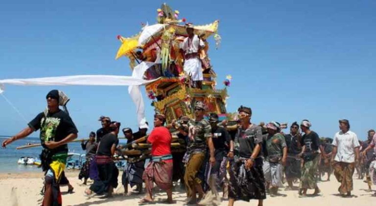 Asimilasi Adalah : Pengertian, Syarat dan Contoh