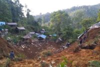 Tanah Longsor Pengertian, Penyebab, Dampak dan Teknik Pengendalian Tanah Longsor Pengertian, Penyebab, Dampak dan Teknik Pengendalian